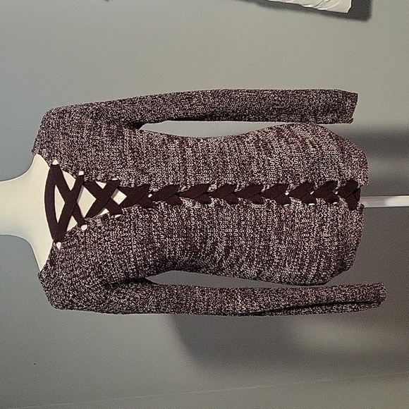SO V-Neck Lace-Up Back Detail Maroon and White Sweater - Size XS - Picture 1 of 8